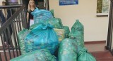Zebrali ogromną ilość plastikowych zakrętek. W akcję włączyło się wielu mieszkańców gminy Czarnocin. Wszystko po to, aby pomóc Ani