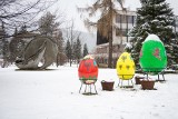 Zakopane. Zima na Wielkanoc. Miasto przykryło się śniegiem. Turystów jak na lekarstwo [ZDJĘCIA]