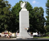 Pomnik Orła Białego w Miastku jest kością niezgody