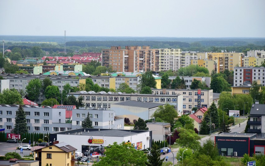 Radni spierali się i zdecydowali: W 2023 roku podatki od nieruchomości w Tarnobrzegu wzrosną o prawie 12 procent. Powodem inflacja   