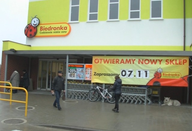 Otwarto nową Biedronkę w Słupsku (wideo)Nowa Biedronka przy ul. Sobieskiego w Słupsku.