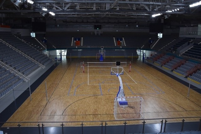 Arena Jaskółka Tarnów często świeci pustkami. Mecze piłki ręcznej w sezonie to wyjątek. Halą będzie zarządzał Tarnowski Klaster Przemysłowy?