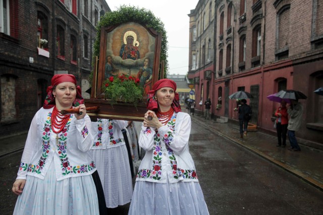 Boże Ciało 2013: Procesja w Świętochłowicach-Lipinach