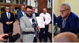 Radni prawicy chcą odwołania wiceprzewodniczącego rady miasta Inowrocławia. Powód? Wulgaryzmy podczas manifestacji