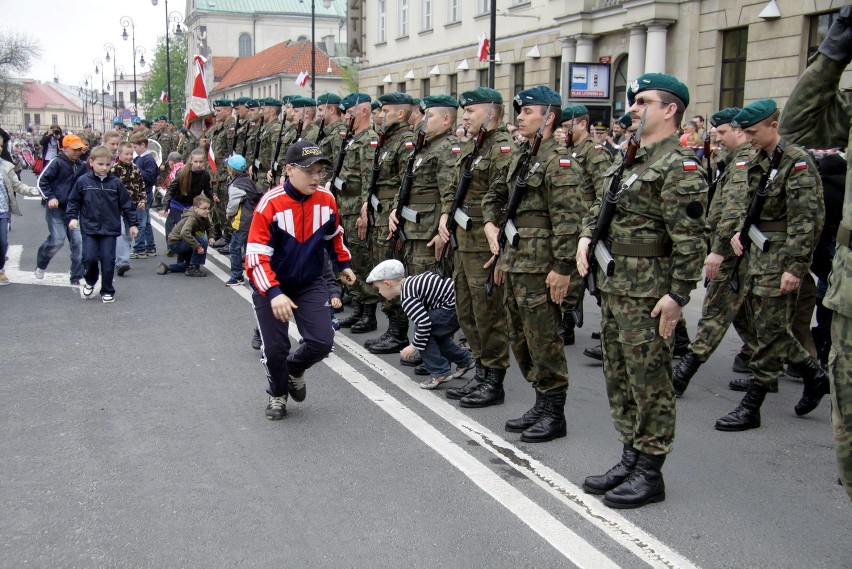 3 maja w Lublinie: Tłumy na placu Litewskim