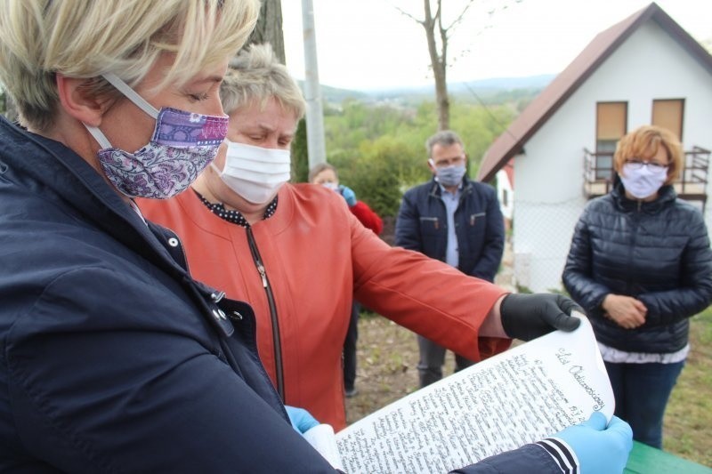 Gmina Gdów. Odrestaurowano kapliczkę z czasów epidemii [ZDJĘCIA]