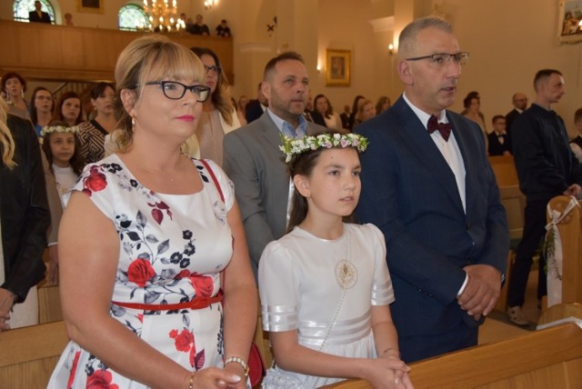 Uroczystość przyjęcia I komunii św. w Kiełpinie (11.06.2020)