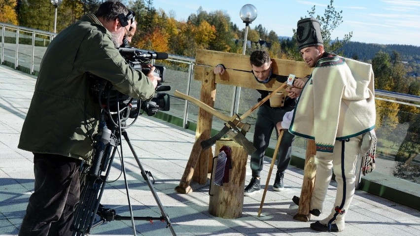 Zakopane: Umowa na organizację sylwestra pod Giewontem oficjalnie podpisana