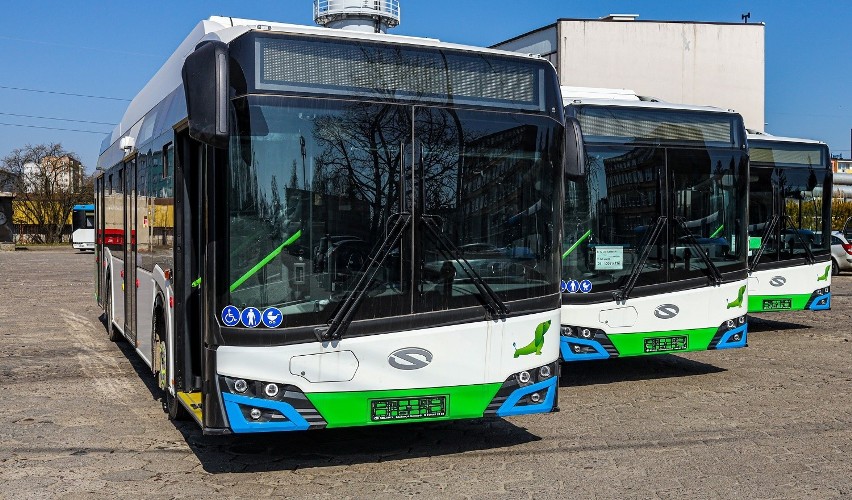 Autobusy elektryczne w Szczecinie. Kolejne pojazdy pojawiły się na ulicach miasta [ZDJĘCIA]
