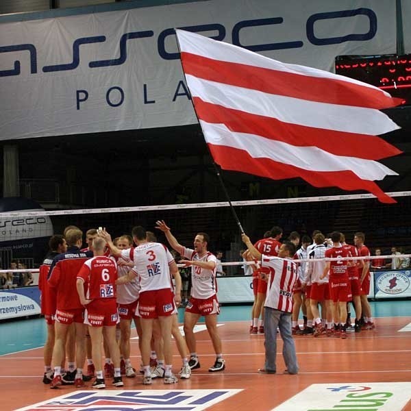 Resovia kontra Mostostal