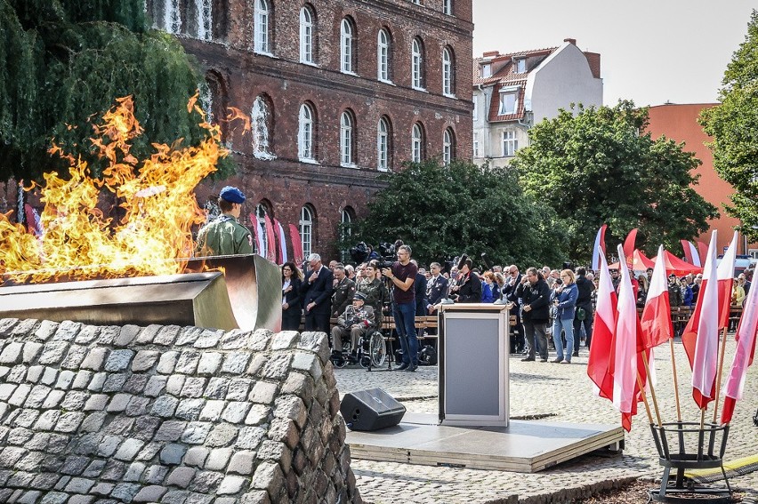 Msza święta, składanie wieńców i wystawa plenerowa. Gdańsk uczcił pamięć Polaków poległych w pierwszych dniach wojny