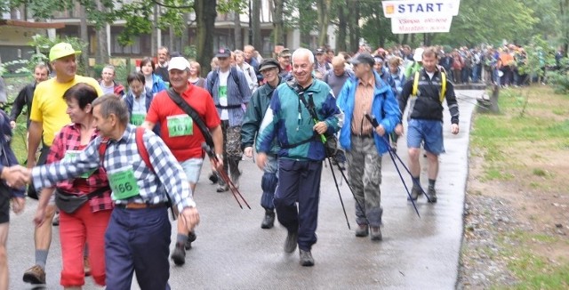 Na trasę wyruszyło ponad 200 piechurów.