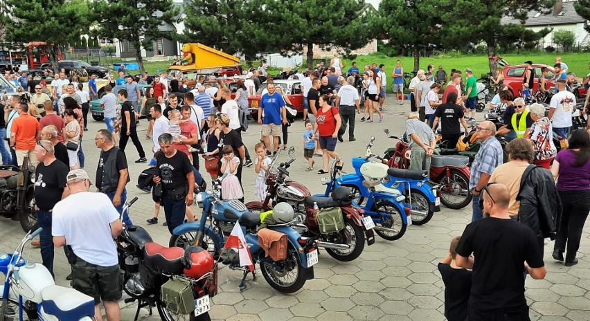 Grębów zaprasza w niedzielę na VI Zjazd Starych Motocykli PRL. Będzie dużo atrakcji i pokazów. Zobacz program imprezy na 31 lipca