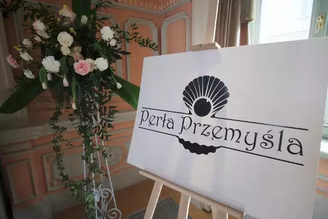 Restauracja "Perła Przemyśla" na dworcu PKP w Przemyślu.