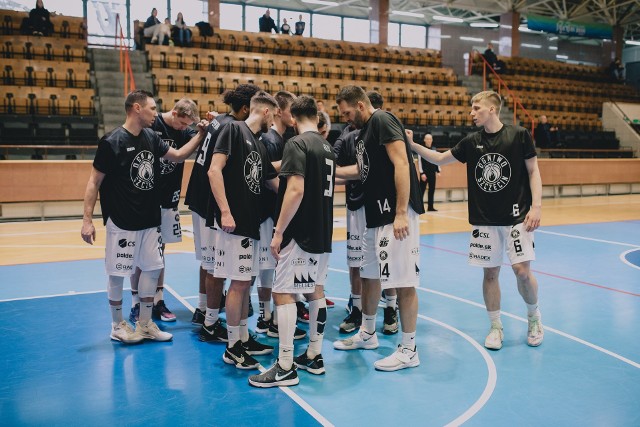 Koszykarze Ogniwa Szczecin po raz pierwszy w historii klubu zakwalifikowali się do fazy play off.