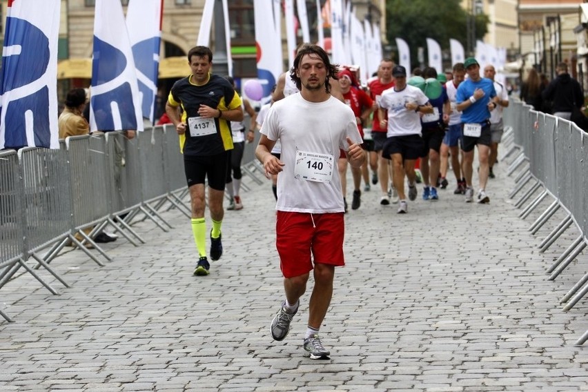 Maraton Wrocław - ZDJĘCIA - zawodnicy z numerami 1 - 200