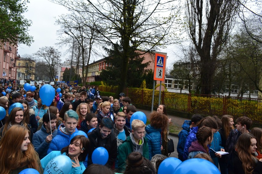 Sosnowiec: ulicami miasta przeszedł Błękitny Marsz [ZDJĘCIA]