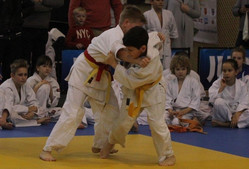 Udany turniej mikołajkowy młodych judoków