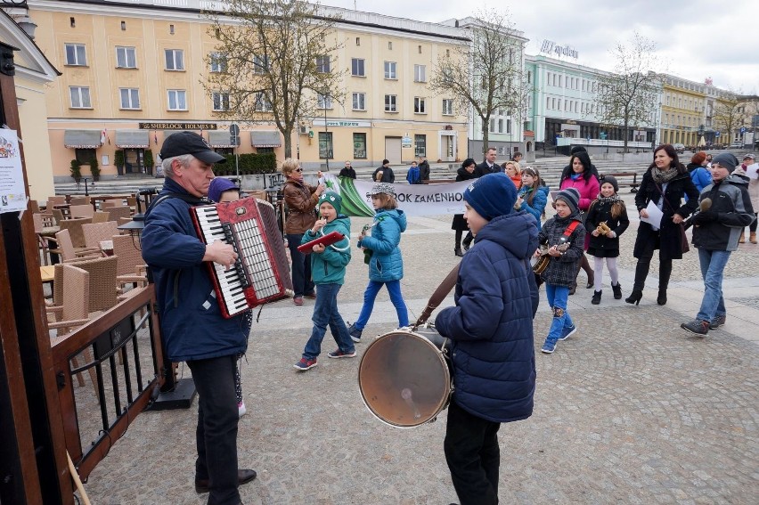 Flashmob z esperantem, czyli skocznie i śpiewnie (zdjęcia)