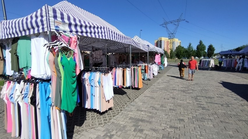 Handel na miejskich gruntach w Dąbrowie Górniczej - Gołonogu...