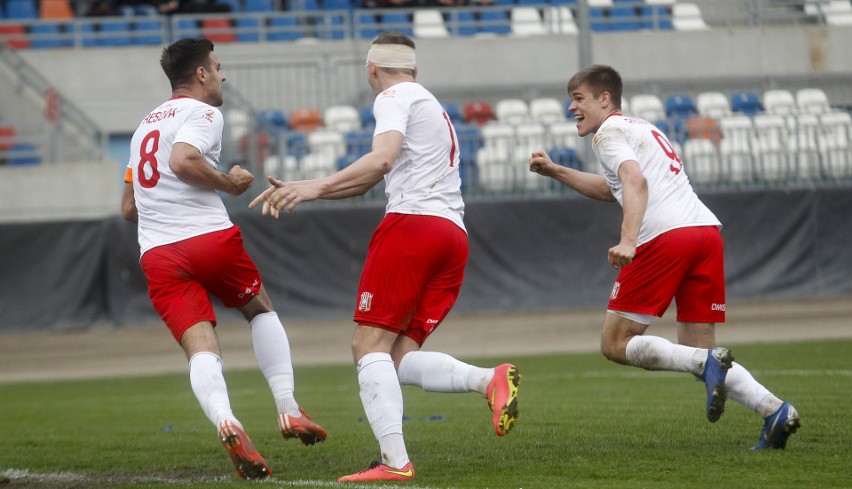 Ważne zwycięstwo Resovii. Apklan Resovia Rzeszów - Ruch...