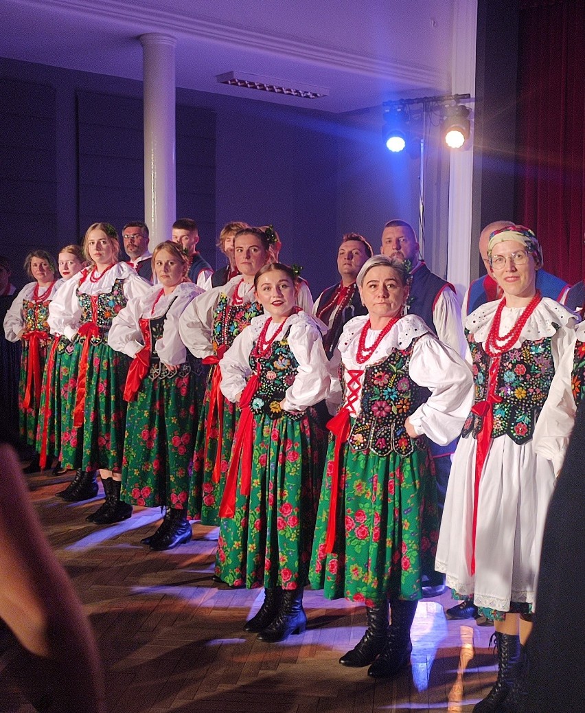 Regionalny Zespół Pieśni i Tańca "Banda Burek" z Wiśniowej