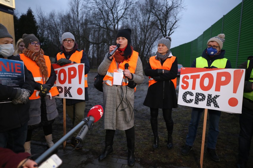 Protest w Katowicach: Nie dla CPK! Manifestujący blokowali...