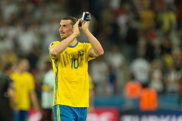 Zlatan Ibrahimović nie kwapi się do opuszczenia Manchesteru