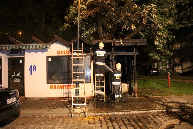 Pożar na Ozimskiej. Pożar na Ozimskiej. To prawdopodobnie robota podpalacza.