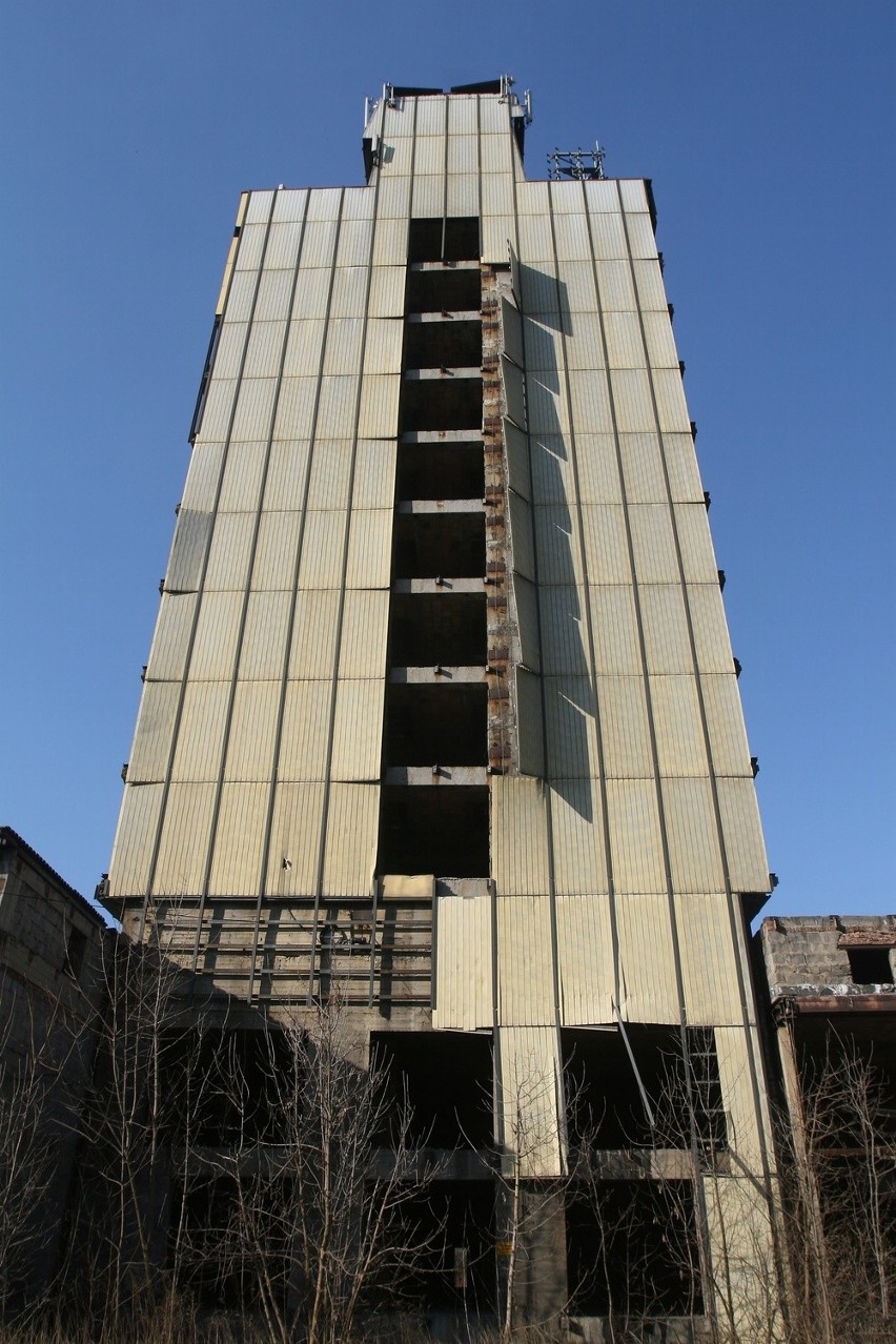 Budowa czternastopiętrowego budynku  przy ul. Ostrogórskiej...