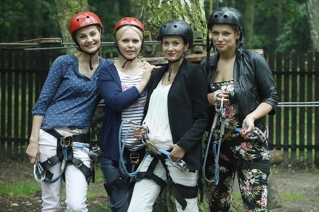 "Przyjaciółki" w parku linowym (fot. Polsat)