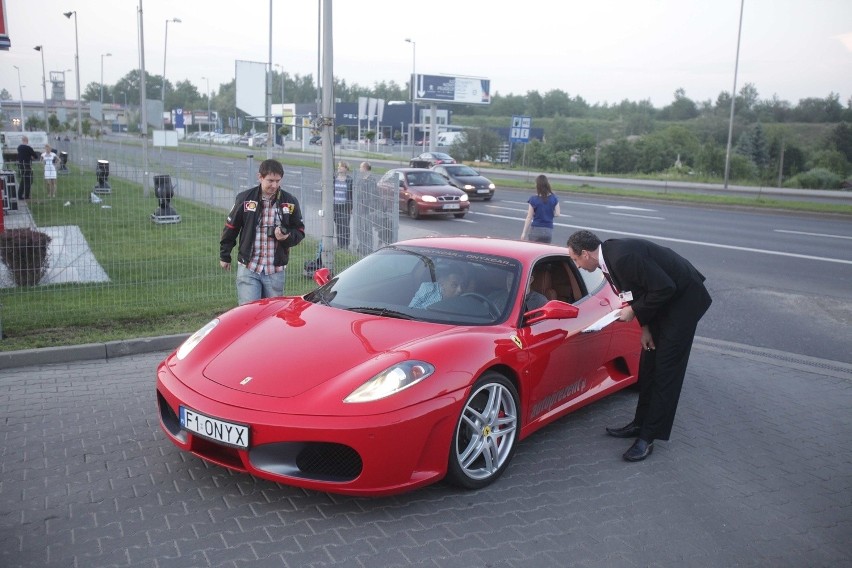 Katowicki salon Ferrari sprzedał pierwsze auto!