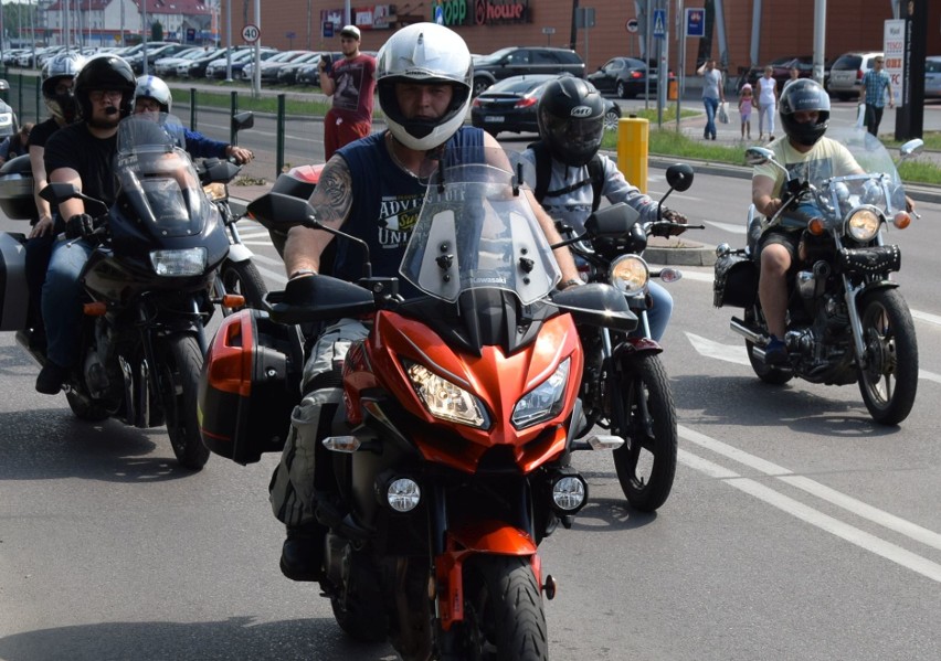 Ostrołęka. Motoserce 2019. 8.06.2019. Po raz kolejny motocykliści zorganizowali akcję zbiórki krwi. Nie brakowało atrakcji