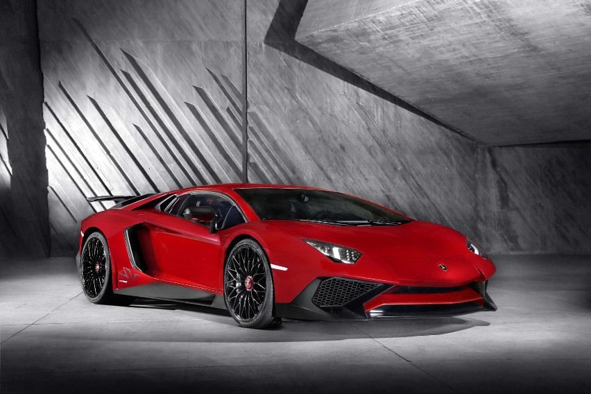 Lamborghini Aventador LP 750-4 Superveloce / Fot....