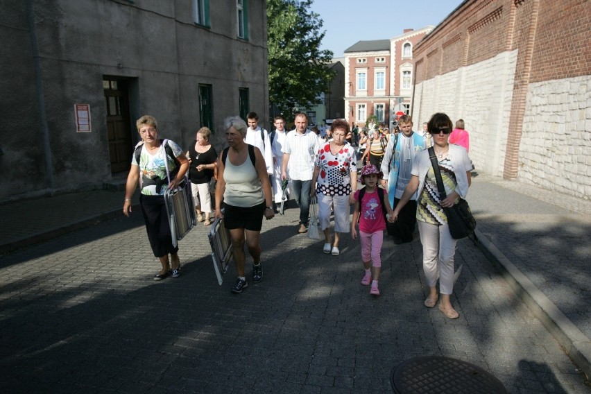 Pielgrzymka kobiet do Piekar Śląskich 2013