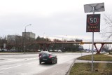 Radarowe tablice prędkościowe w Miastku i podświetlane przejścia (WIDEO)