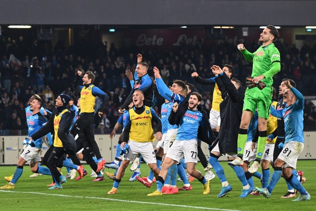5:1! Wybitne Napoli rozniosło Juventus. Bezradny Szczęsny, na nic asysta Milika