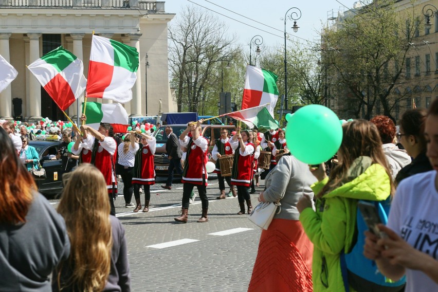 Dzień Solidarności Międzypokoleniowej w Lublinie. Dzieci i seniorzy utworzyli most (ZDJĘCIA)