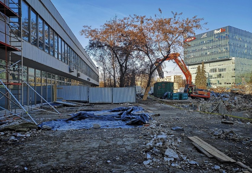 Kraków. Tyle zostało z dawnego budynku redakcji Gazety Krakowskiej i Dziennika Polskiego [ZDJĘCIA, WIDEO]