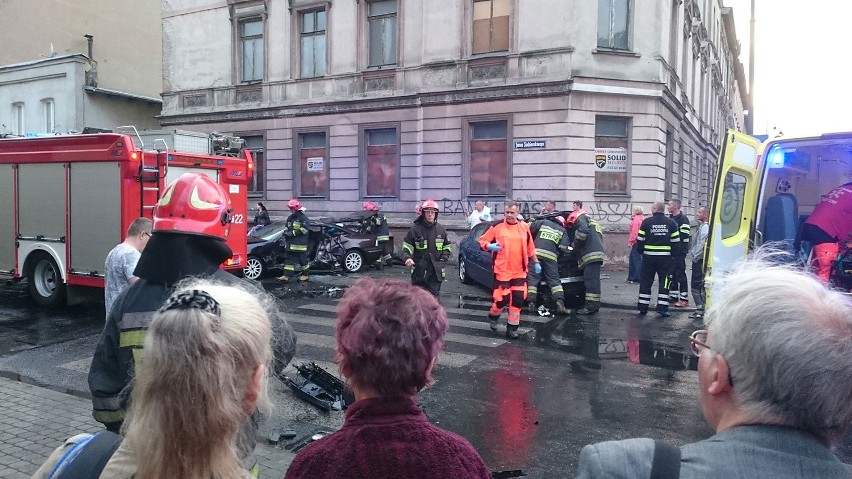 Wypadek na skrzyżowaniu Warszawskiej i Sobieskiego