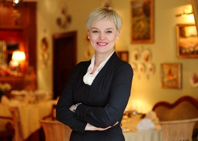 Kreowaniem wizerunku Agnieszka Jelonkiewicz zajmuje się od 1998 roku. W swojej karierze pracowała m.in. ze znanymi aktorkami: Katarzyną Glinką i Katarzyną Chrzanowską.