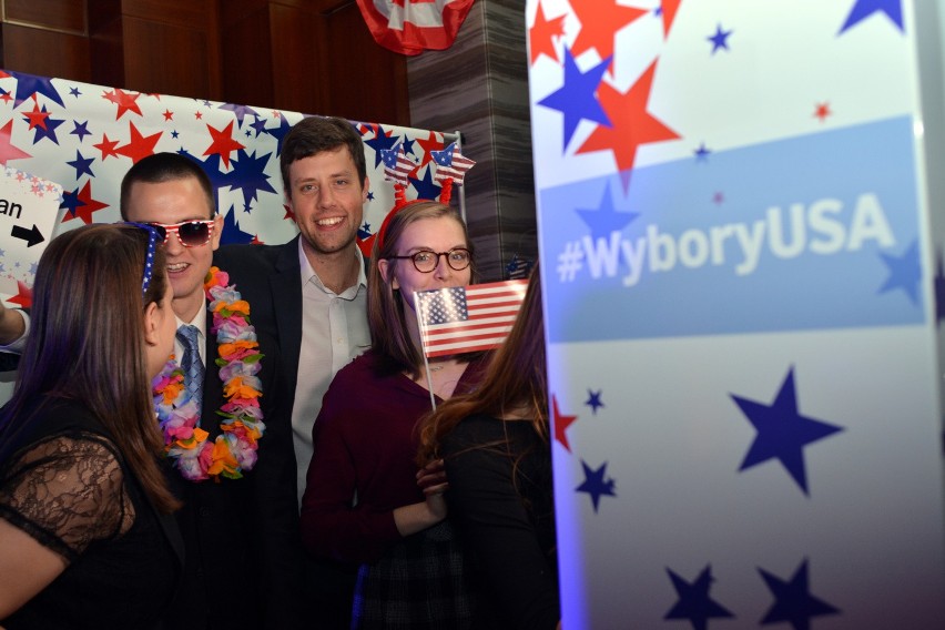 Noc wyborcza ambasady USA w Hotelu Westin w Warszawie