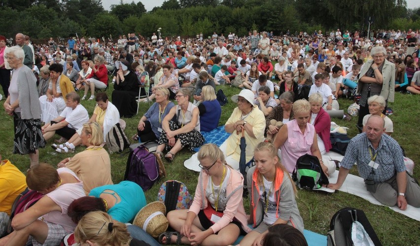 Radomska  Pielgrzymka na Jasną Górę(msza święta )