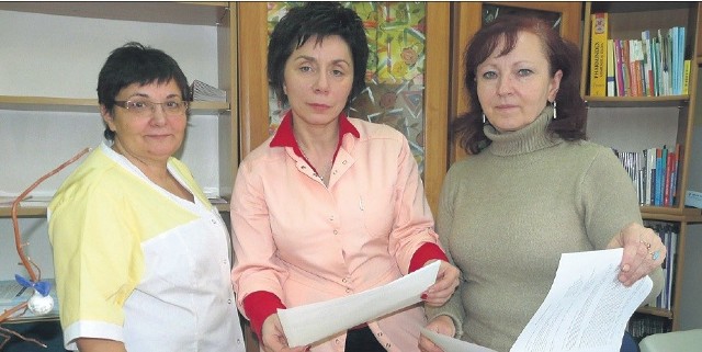 Od lewej: Elżbieta Drobik, Renata Szewczyk i Urszula Bąk, przedstawicielki organizacji związkowej w stargardzkim szpitalu. &#8211; Podtrzymujemy swoje żądania &#8211; mówią pielęgniarki