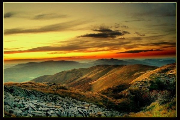 „The Bieszczady Mountains” - nagrodzone zdjęcie Macieja...