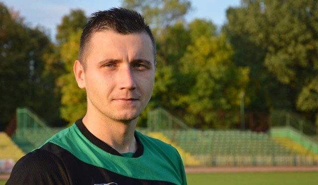 Michał Michałek ma 30 lat. Jest wychowankiem Hetmana Włoszczowa, grał też między innymi w Koronie Kielce, Stali Stalowa Wola, Bałtyku Gdynia, Stali Mielec, ŁKS Łódź, KS Kutno.