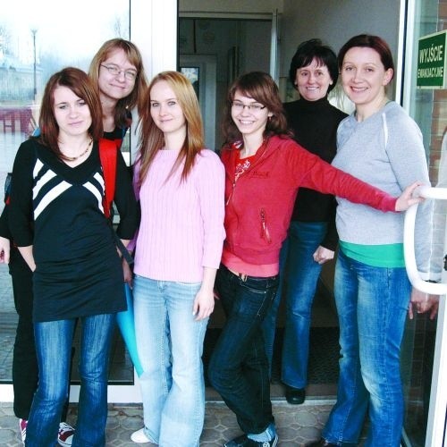 Od lewej: Magdalena Konopka, Katarzyna Płocicko, Marlena Pawełkowska, Paulina Zawistowska, Anna Staniszewska i Ewa Borawska.
