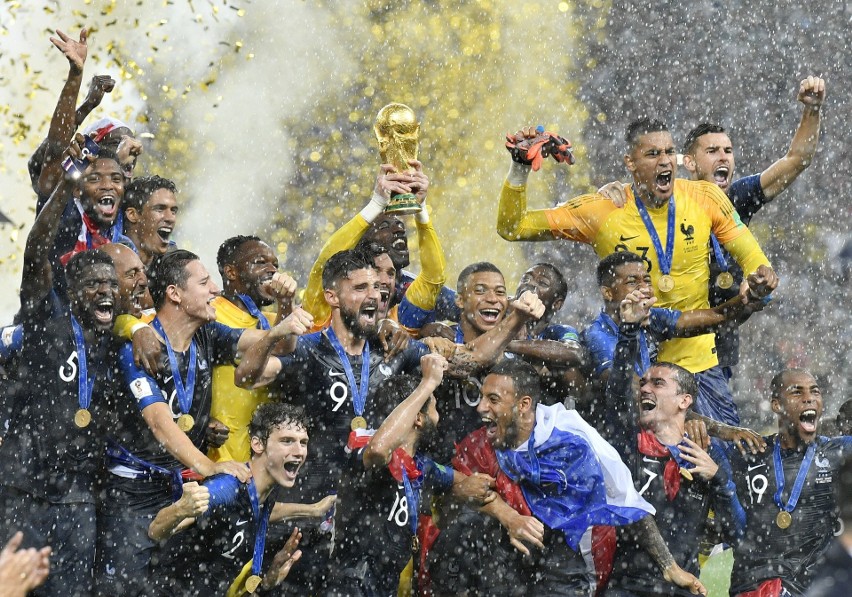 Mundial dobiegł końca, mistrzem świata została Francja,...