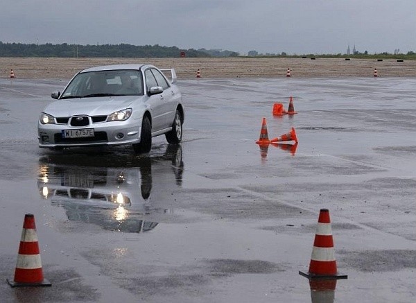 Żaden pirat drogowy nie ma szans. Podlaska drogówka ciągle się szkoli