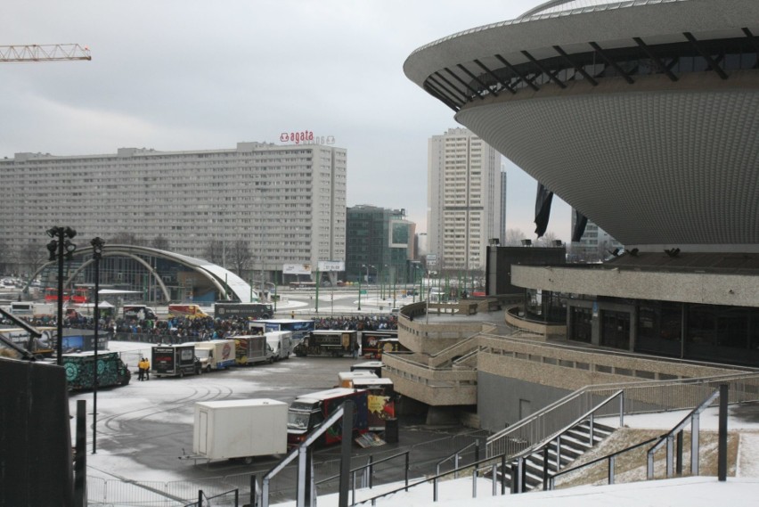 Katowice, Spodek, godz. 7. IEM Katowice 2017: fani gier...